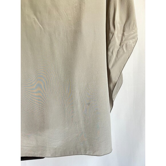 BCBG Max Azria Y2K 100% Silk Dove Embellished Blouse Size S Batwing Sleeve Gray - Picture 7 of 10